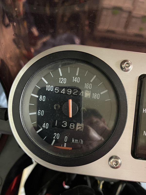 7CA1D284-5171-40AF-AEF5-33173D112088