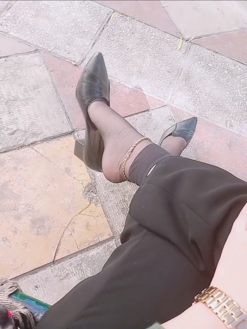 درمن قیامتی برپاست دوباره زن بودنم را هوار کشیده ام…💎💜 شخصیت خوب همیشه جذابه 👌 نظرات با احترام خواند