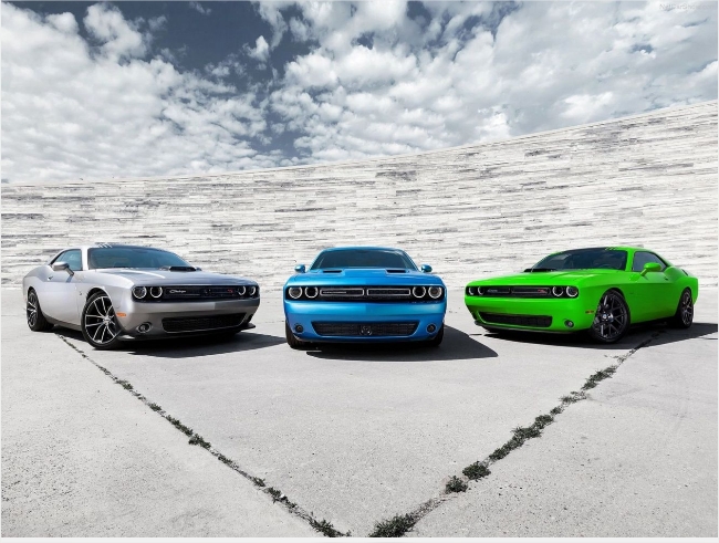 Dodge-Challenger-2015-muscle-car-wallpap