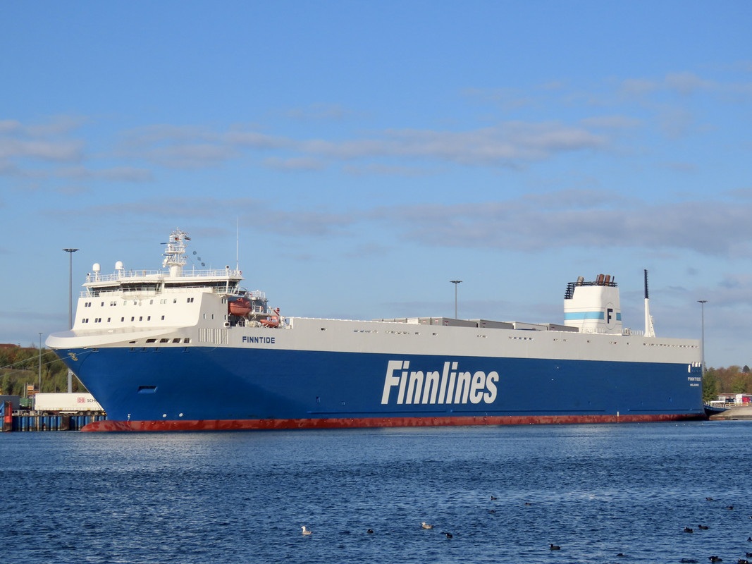 1778ED1A-CF57-4157-B41F-CB7603D1BB75