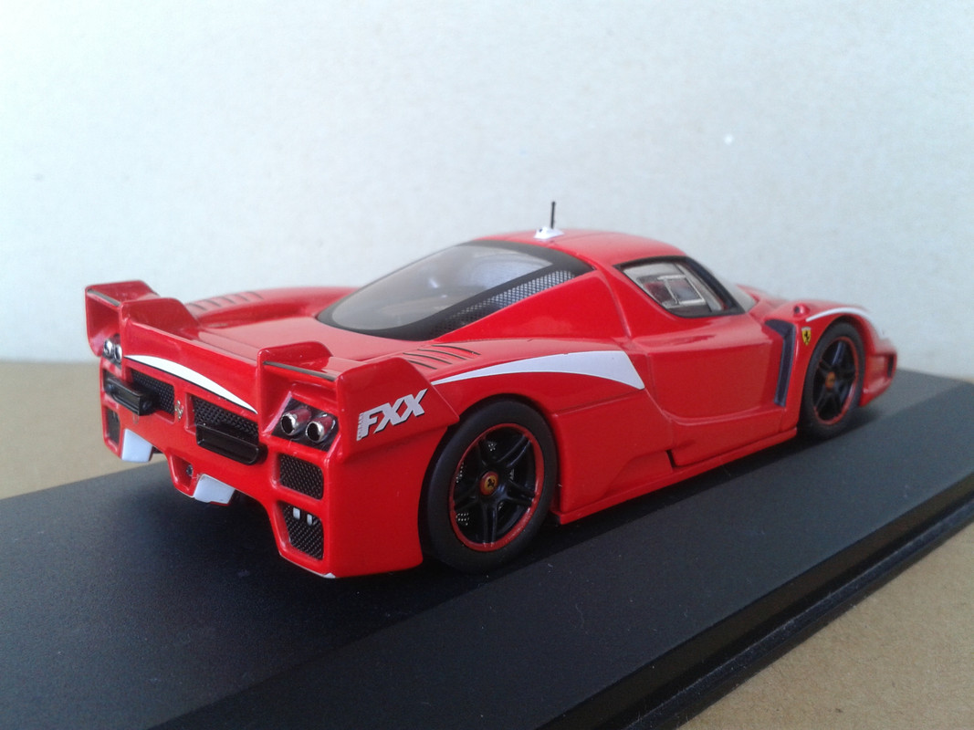 2008 Ferrari FXX Evoluzione (Hot Wheels Elite) (6)