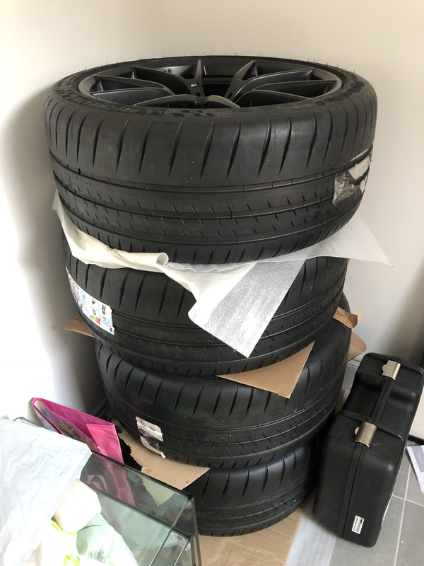 2FB2F8AC-5A3C-4171-BCD3-5AFD440DC486