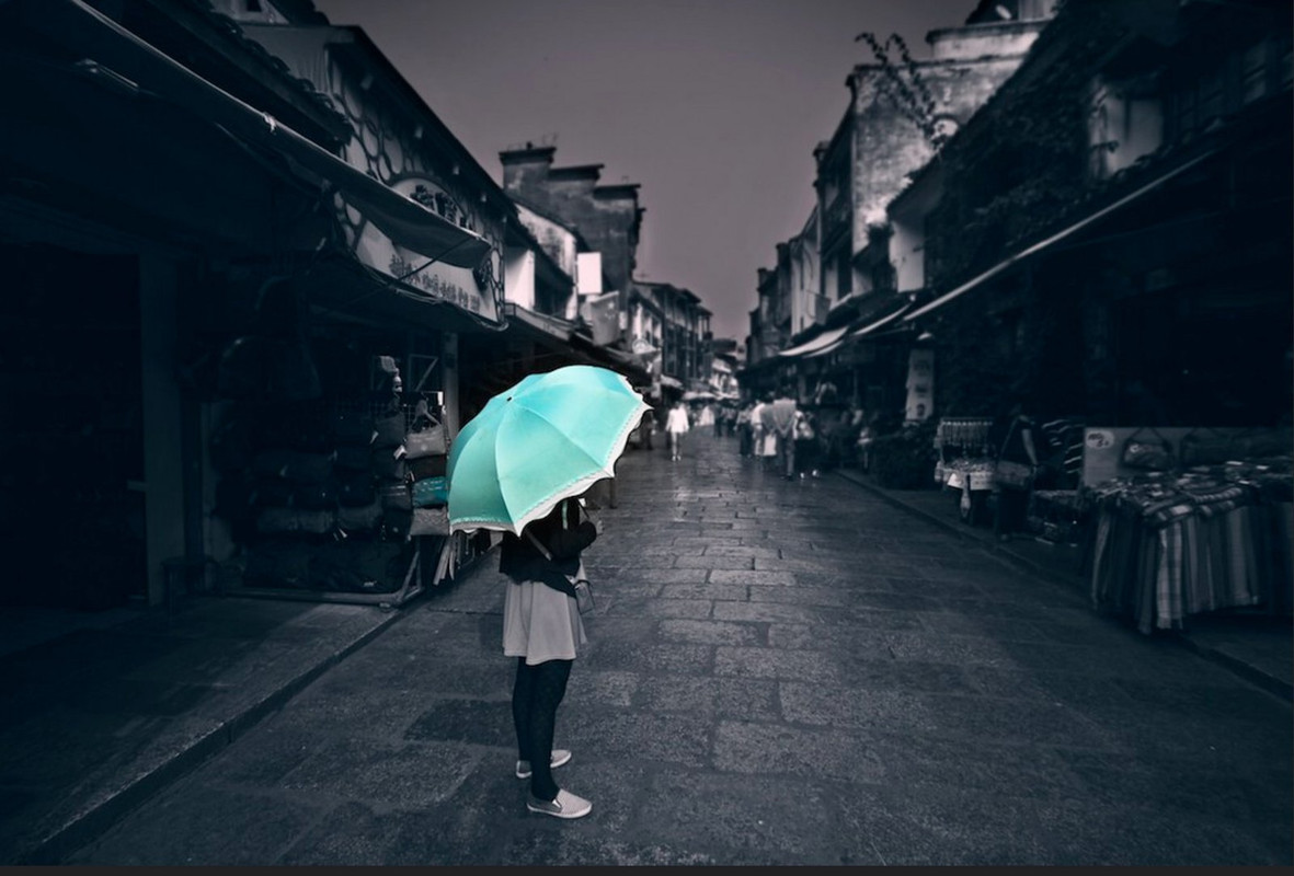 Turquoise-umbrella.jpg