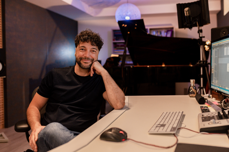ENTREVISTA AL COMPOSITOR IVÁN PALOMARES, NOMINADO AL GOYA POR LA BSO DE LA PELÍCULA “LEO&LOU”