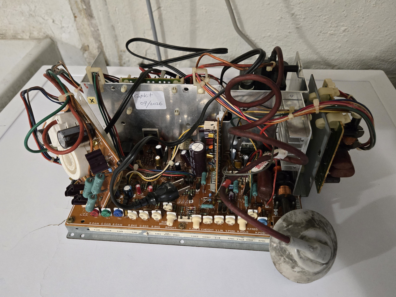 TCHV28LMJ 3