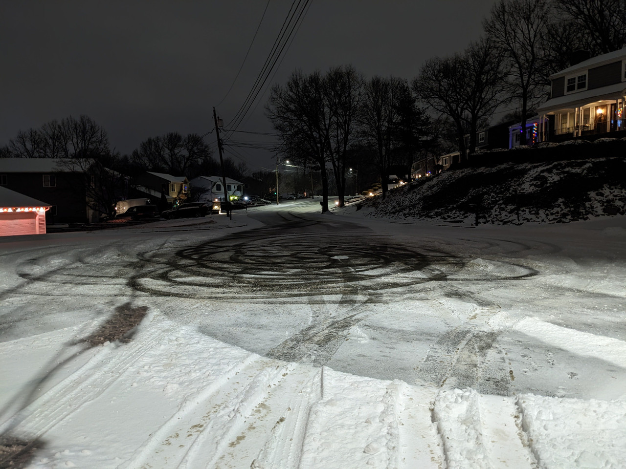 PXL 20251227 014535489 NIGHT