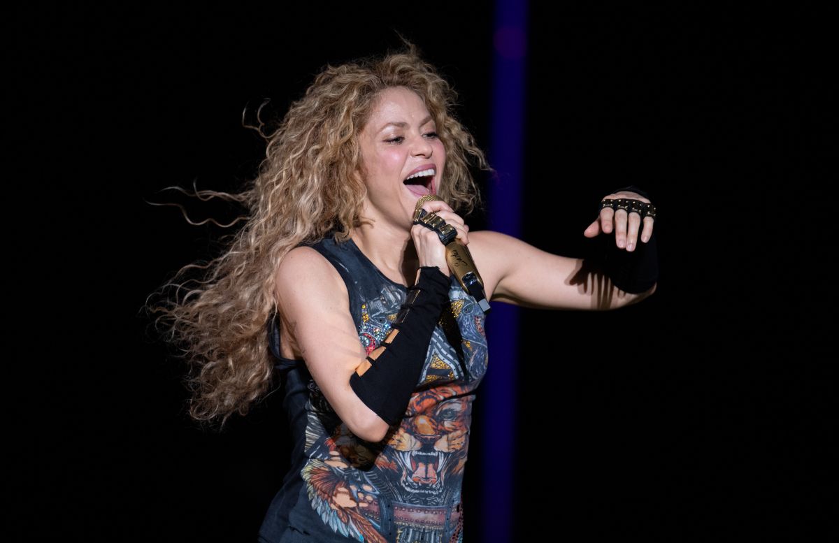 shakira-performs-at-el-dorado-world-tour-in-hamburg-06-03-2018-1