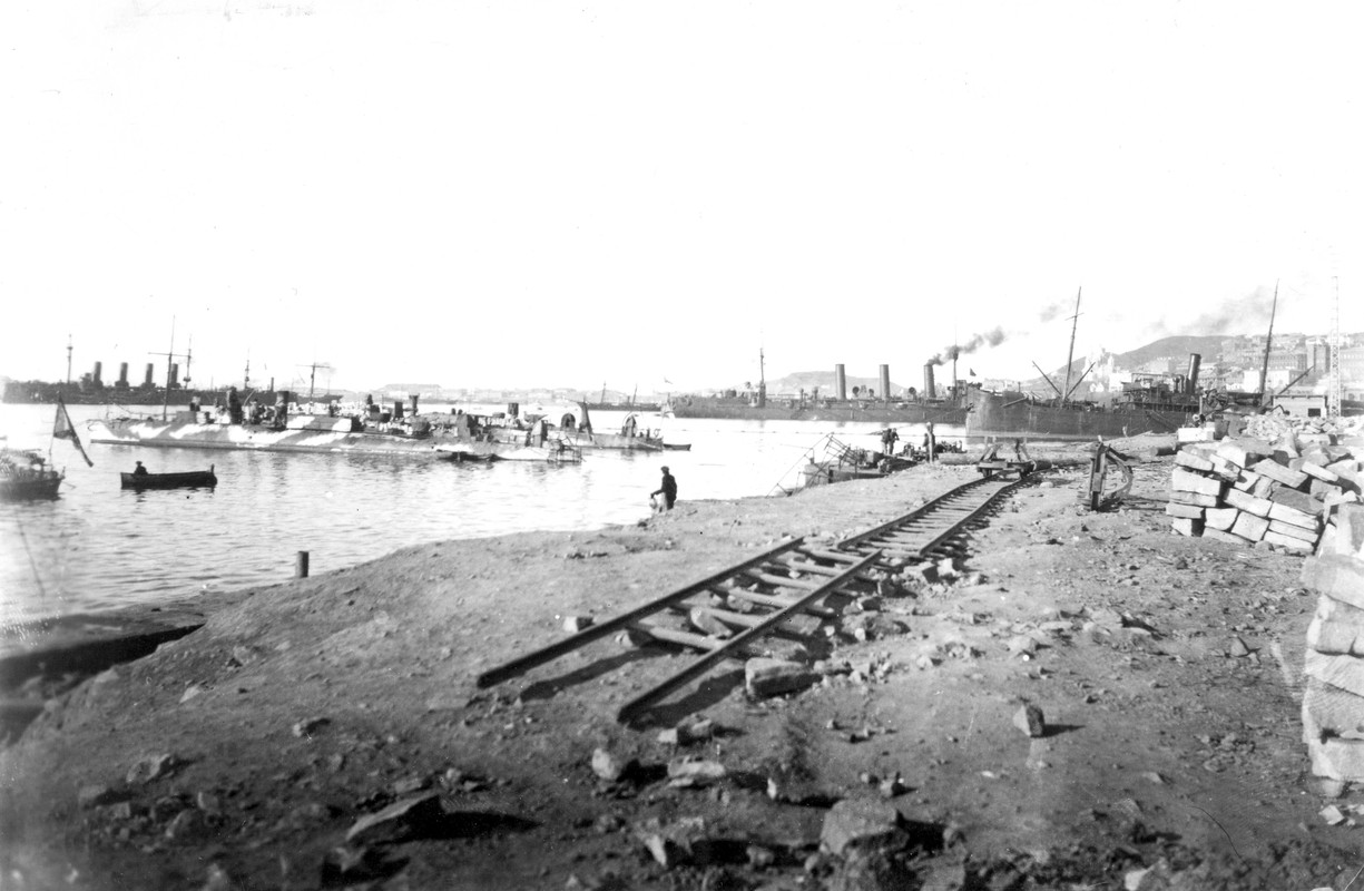 Мин.в Владивостоке