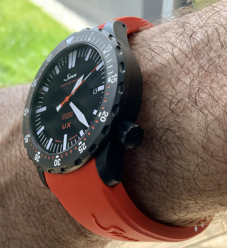 B49090A6-A6DC-42AD-A0B2-0EA1367F2C26