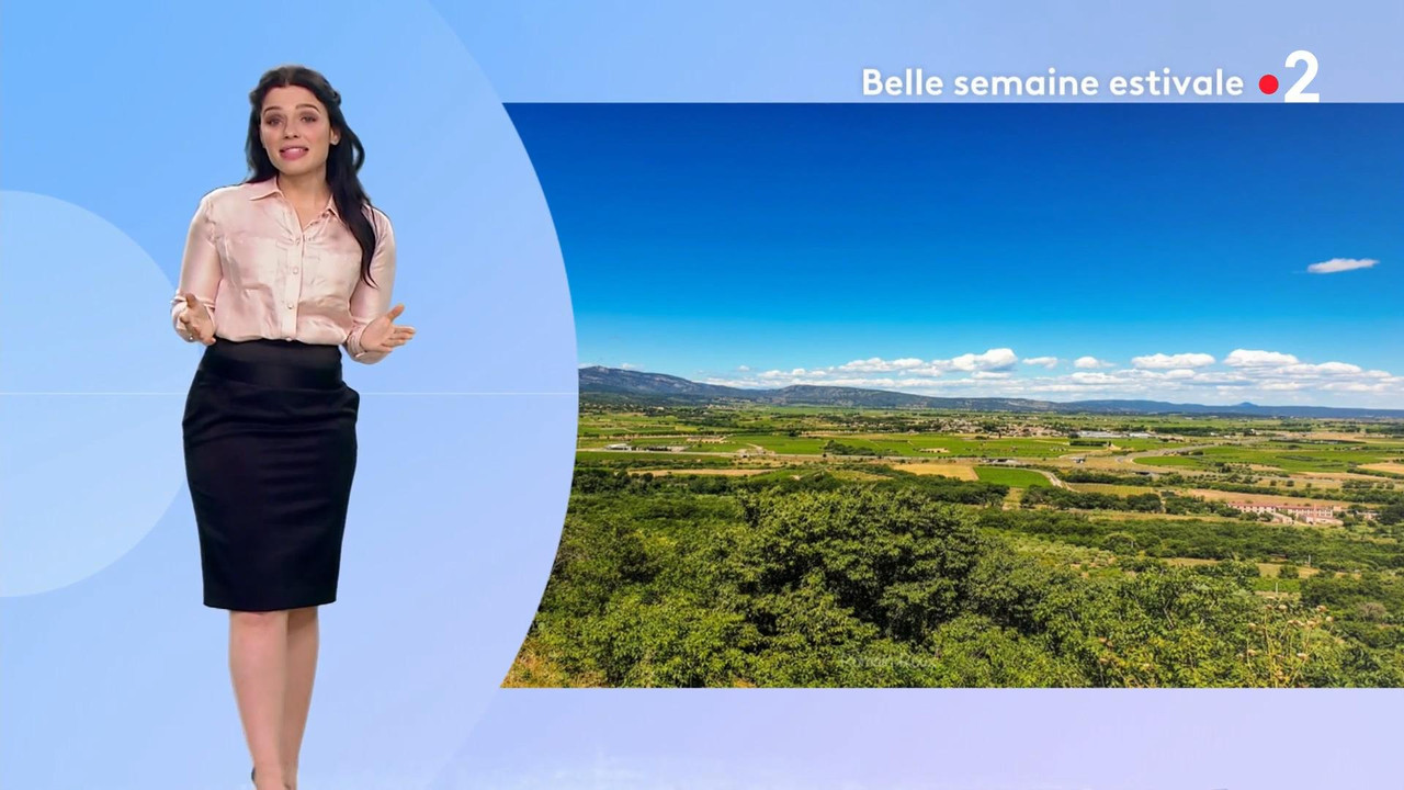 Virginie Hilssone 220620.mp4_snapshot_00.04_[2020.07.22_23.34.50]