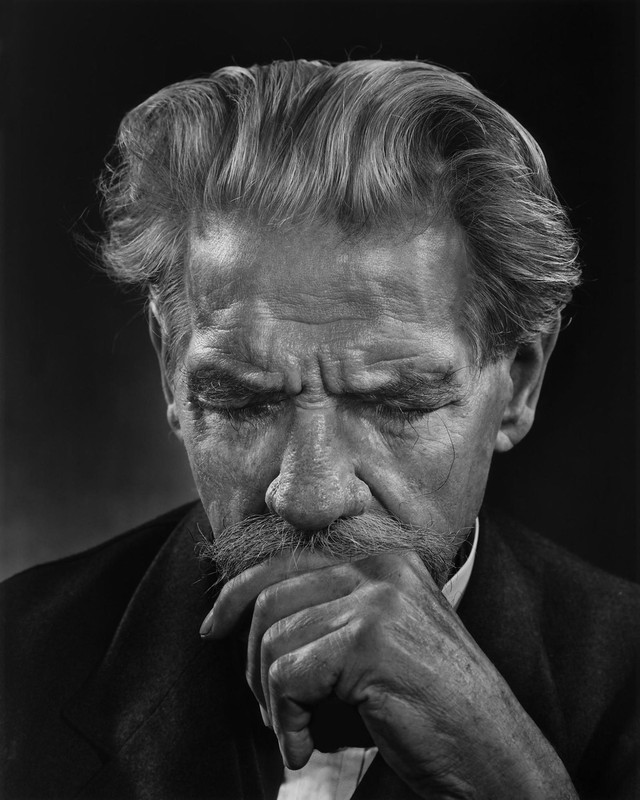 Yousuf-Karsh-Albert-Schweitzer-1954-1567x1960