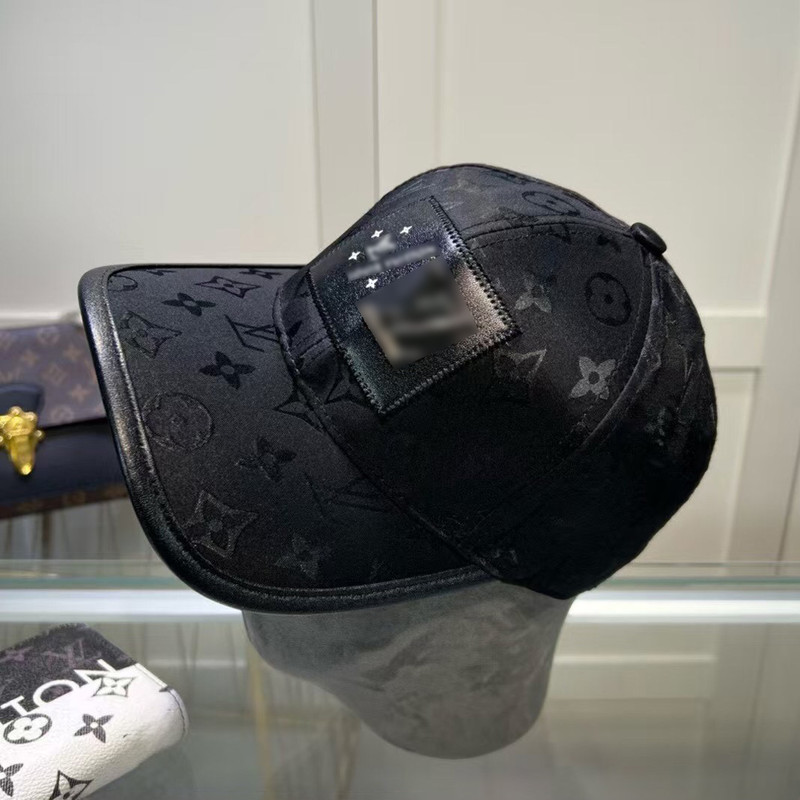 LV – Hatclub