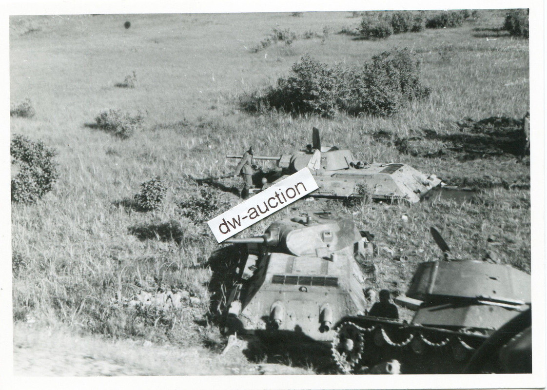 zerstörter russischer Panzer T34
