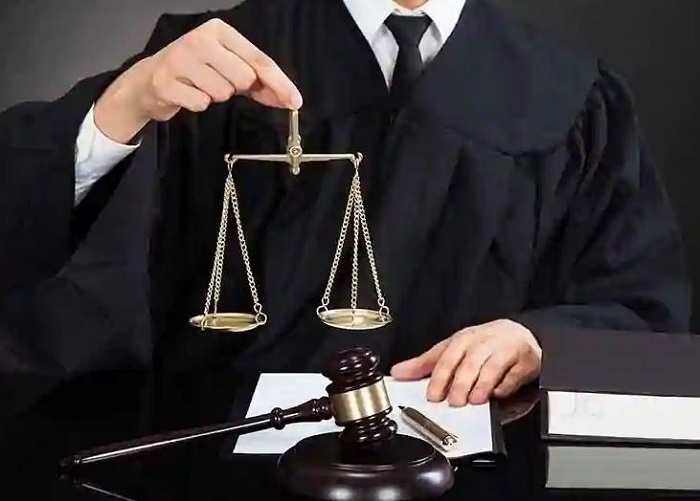 Why Should You Consult a Lawyer for Cases Regarding Revolving Cards