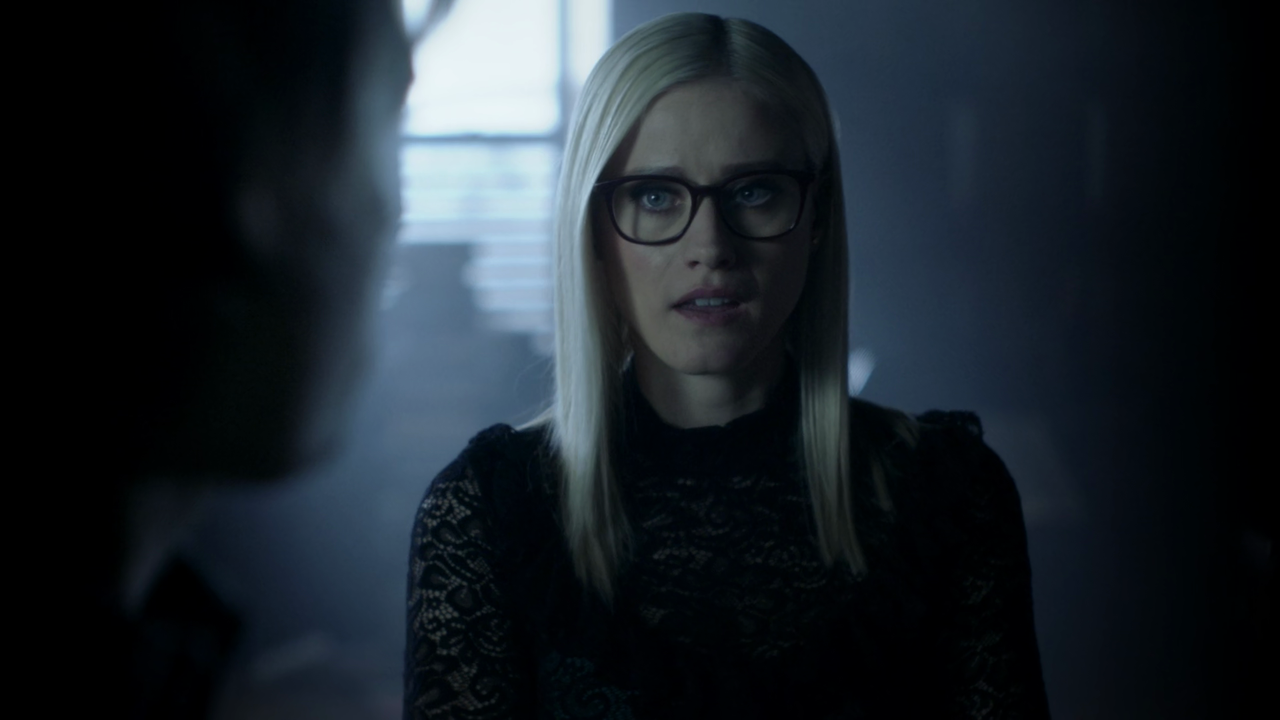 The Magicians S04E11 The 4-1-1 1080p AMZN Webrip x265 EAC3 5.1 - Goki [SEV]