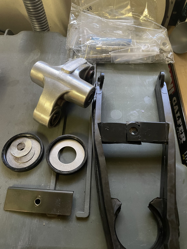 498B59EF-180E-4551-AE9B-862A77A0C06C