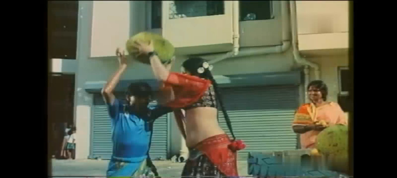 Screenshot_20210128-230341_Video Player