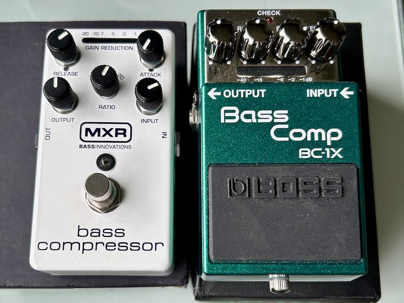 Boss Bass Comp BC 1X versus MXR M87 IMG-0978