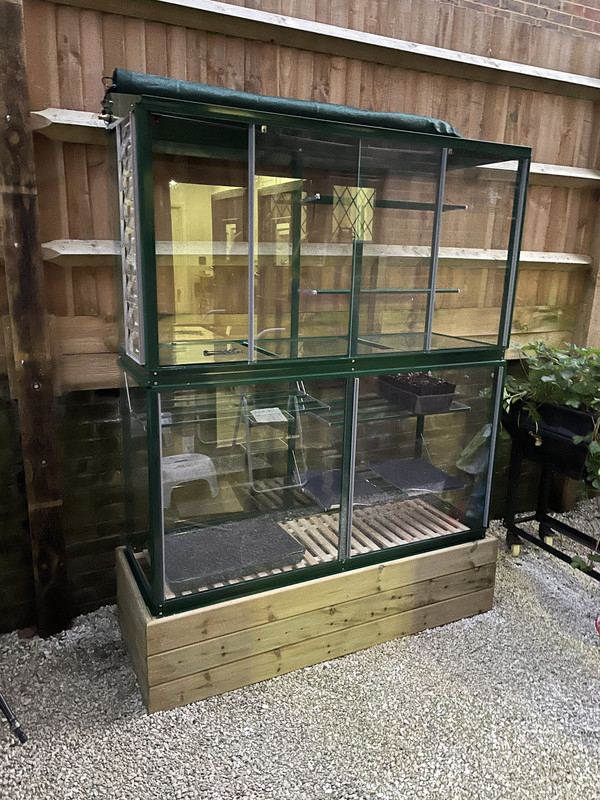 7AF39FAD-9C54-405F-B94A-B4857D8CFD78