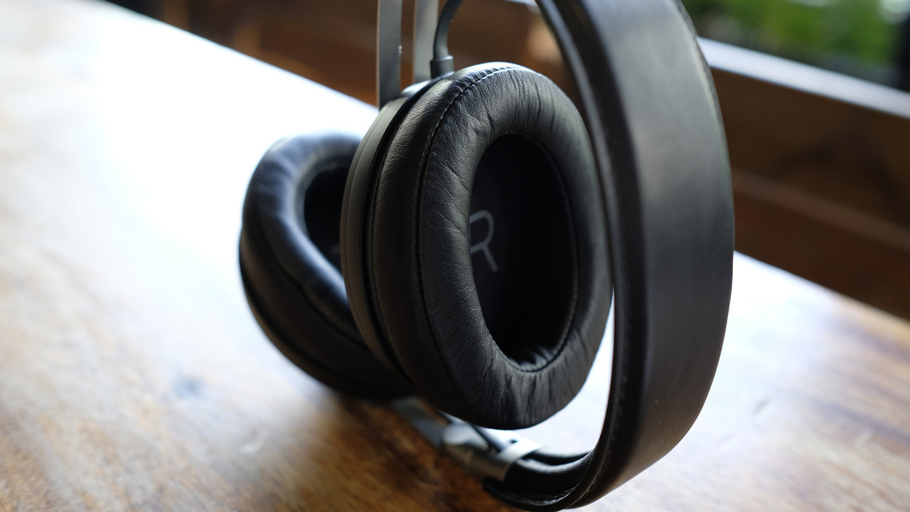 hdvn-sennheiser-momentum-wireless3-12.jpg