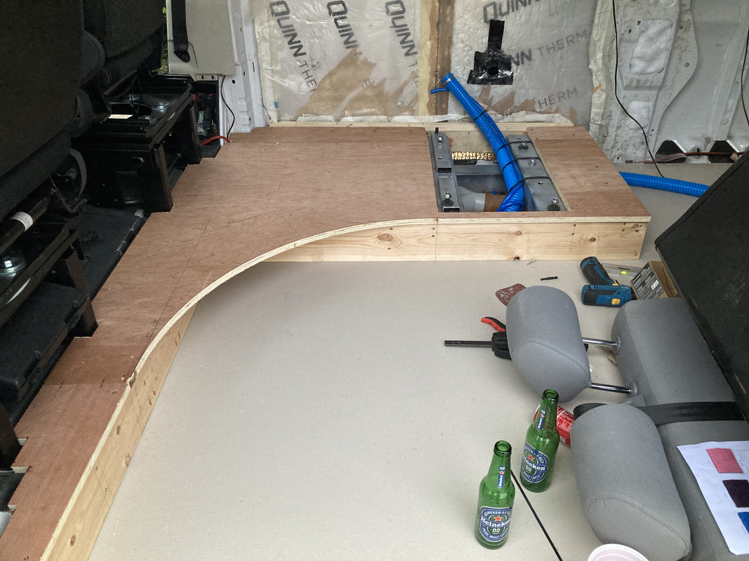 900CF86A-318D-416F-94EF-E2058D5DB69D