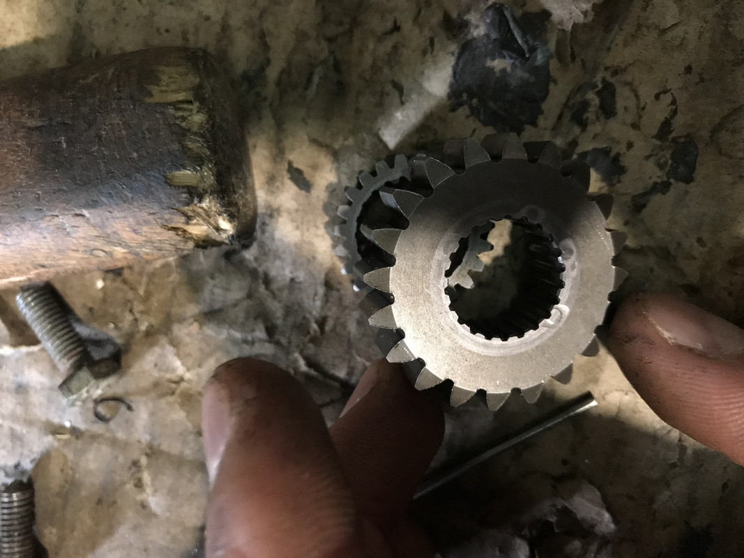 8DAAFDBB-BEA5-4EF1-AC0C-152E64E52E5E