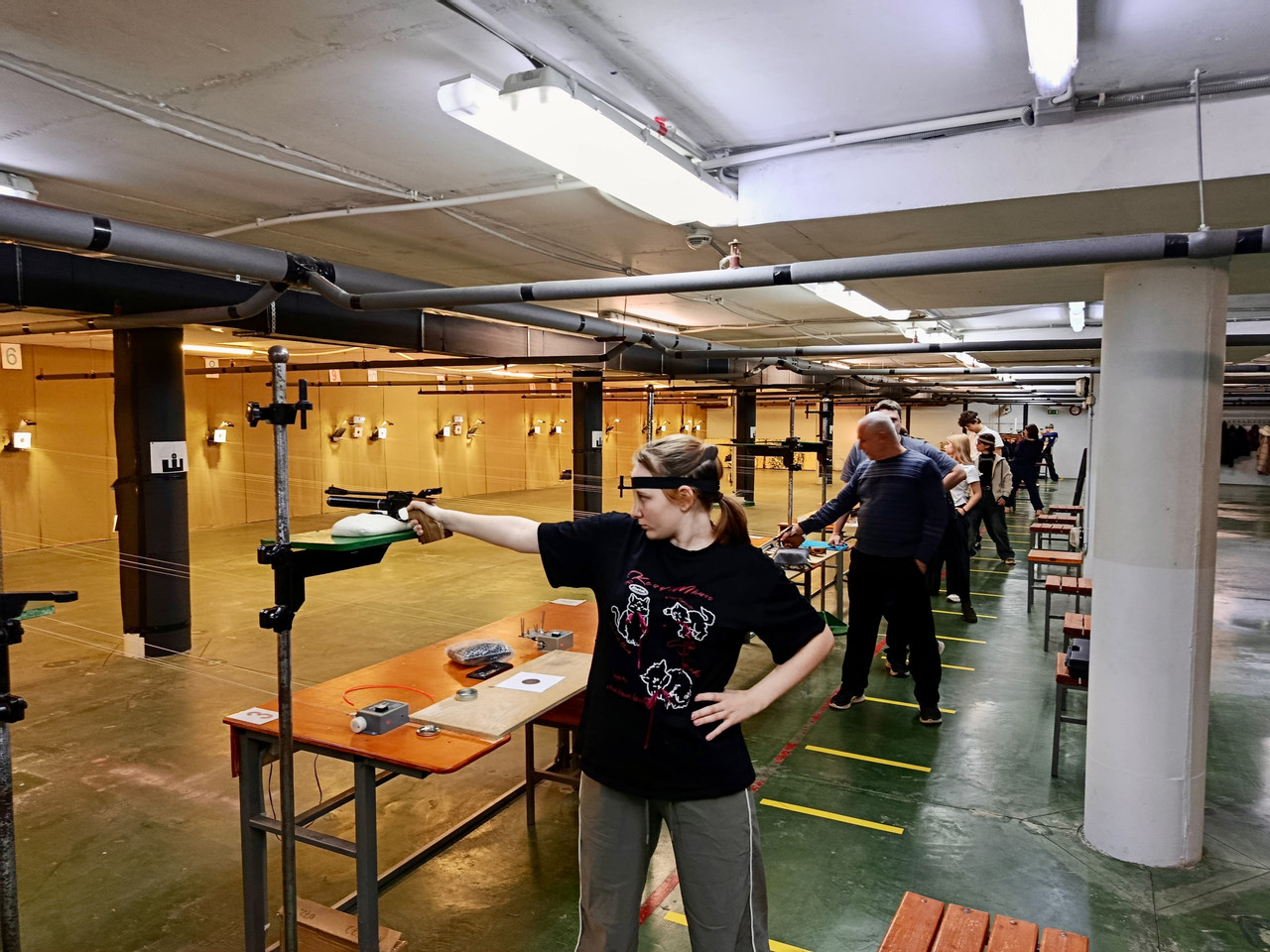 e6409bad-f4ca-4623-86c7-930ef25825de