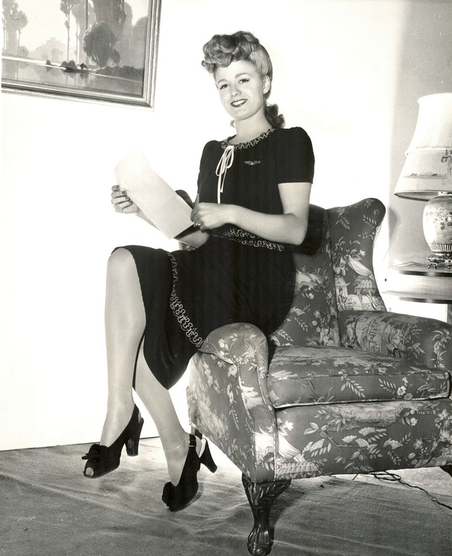 shelley_winters_a39