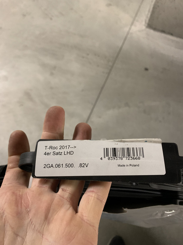 4019CE9E-D2B9-4B07-9A07-EC79F3D39D93