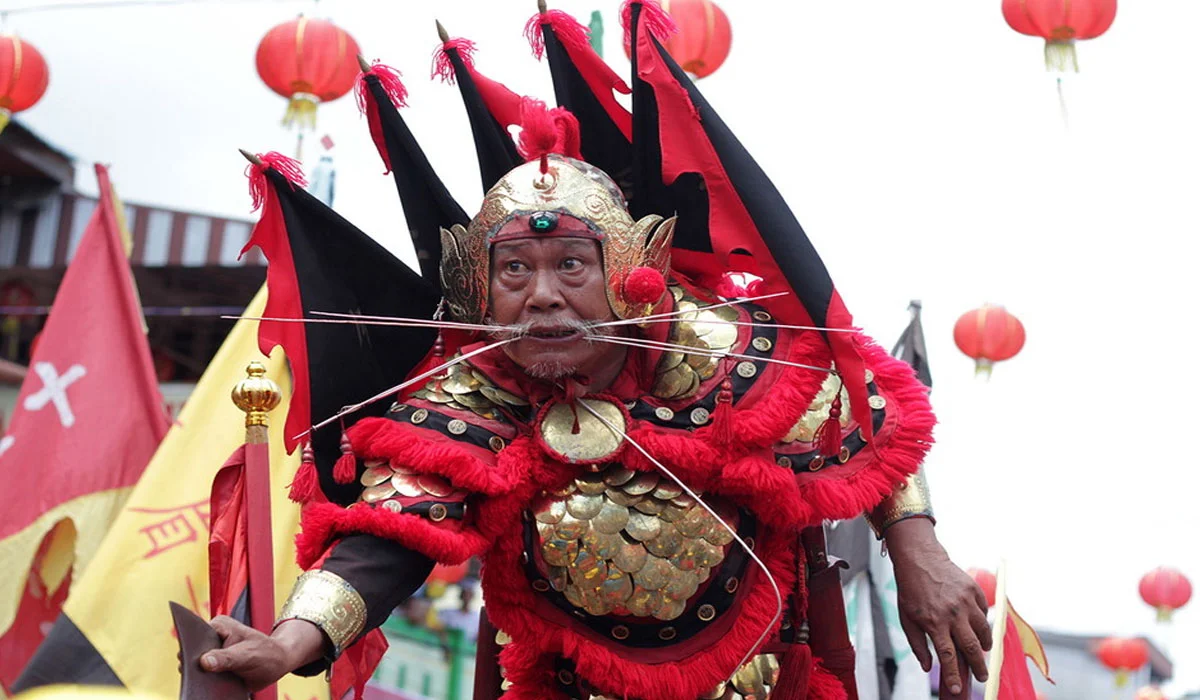 Atraksi Tatung: Ritual Mistis dan Keberanian yang Memukau