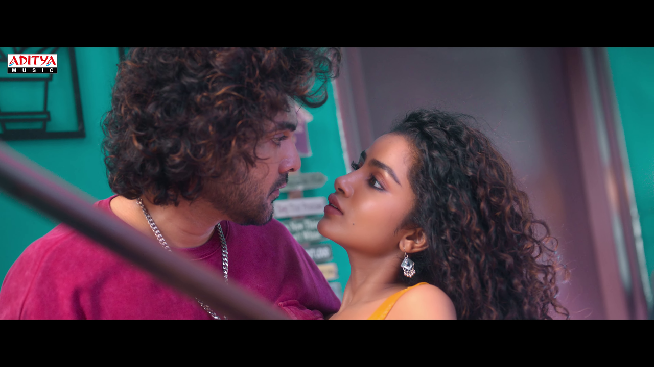 vlcsnap-2024-04-16-19h49m49s075