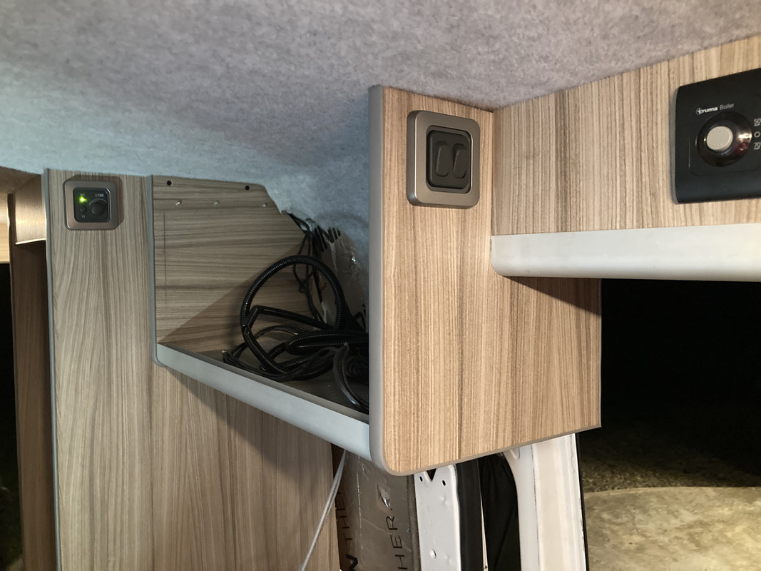 6D0C79E4-1C12-4072-8BF6-B485E8A5D27D