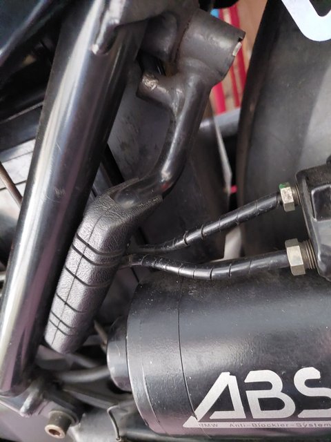 1975 Commando Mk3 lifting handle