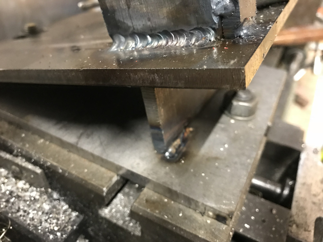 2FD7B98C-24FE-4AA5-A377-8530A58577AB