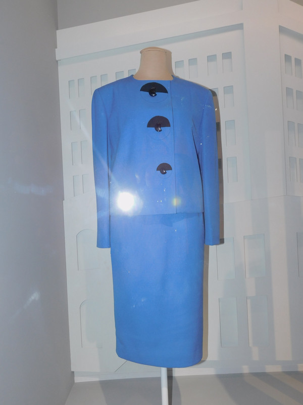 Выставка в музее Революции Кринолин и пр 059