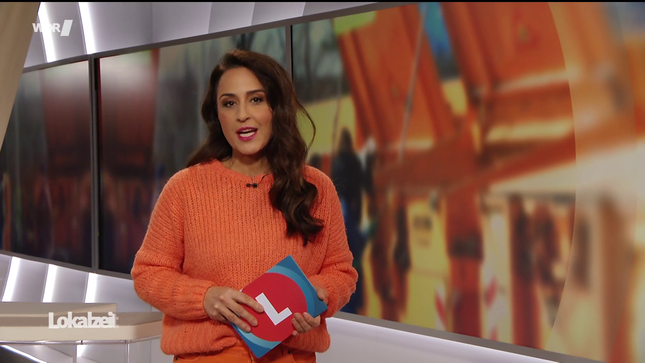 Nina Moghaddam WDR Lokalzeit OWL 11 03 2026 122X Caps 11