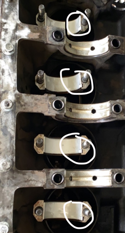 8B676C47-2F59-42B4-B19B-5E901623C2F3