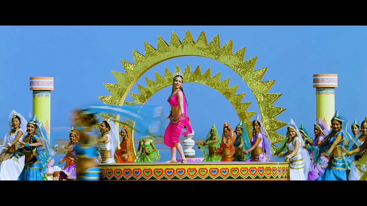 Tamanna Hot Song From Himmatwala Naino Main Sapna 4K (Best Quality).mp4_snapshot_00.13_[2021.04.05_1