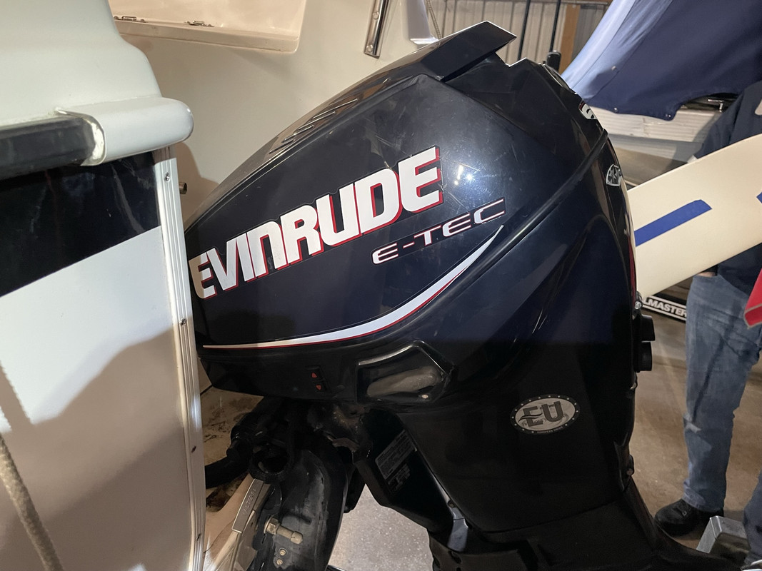 62AD36F2-E8D3-498A-A2F5-4D5105BB9A04