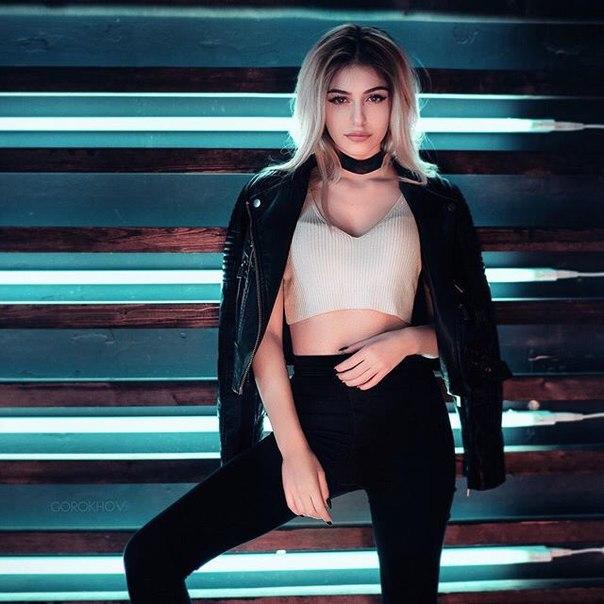 f20fac58b4f26457965c3b6c8ffb7aa0