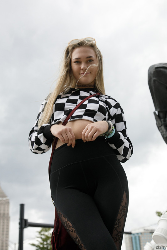 full_034_1127291309410055