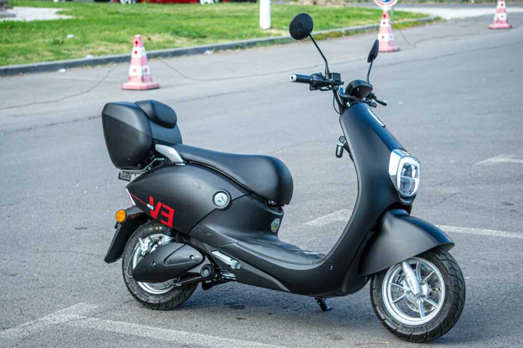 Aima Romania offers the best scooter electric in Romania