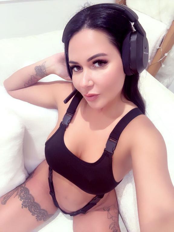 [Image: G7-v-Wsz-WMAEy9k-N.jpg]