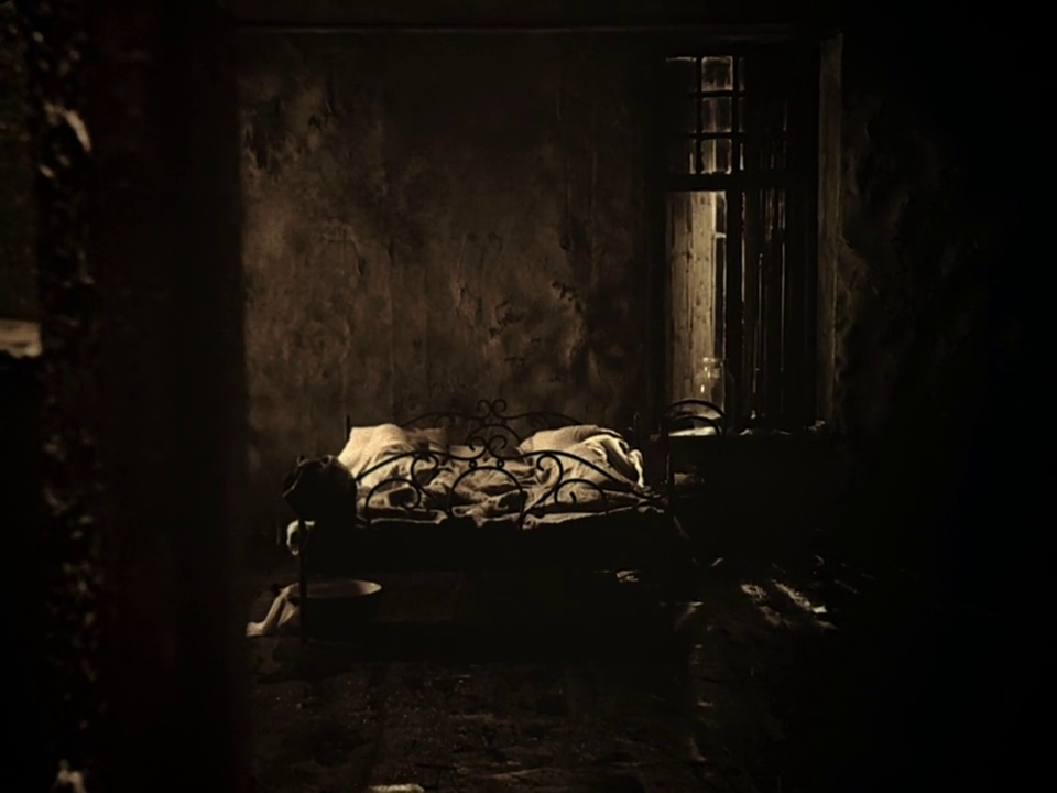 [Immagine: vlcsnap-2022-07-12-17h59m19s715.png]