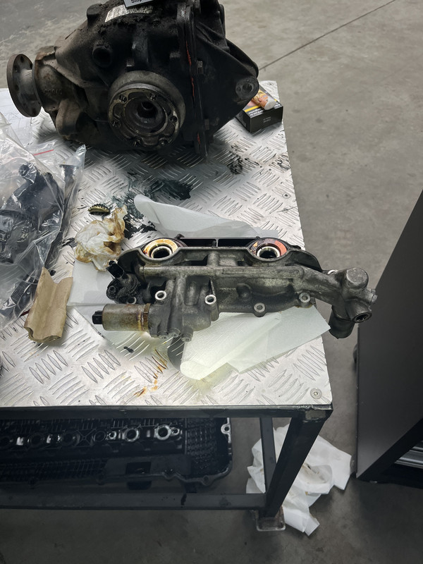 6C714F6E-5C07-41C0-A2D3-77F8DB7D2140