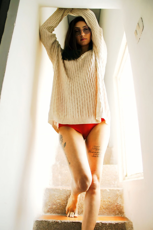 Anaisl_ux red♥ image: 1