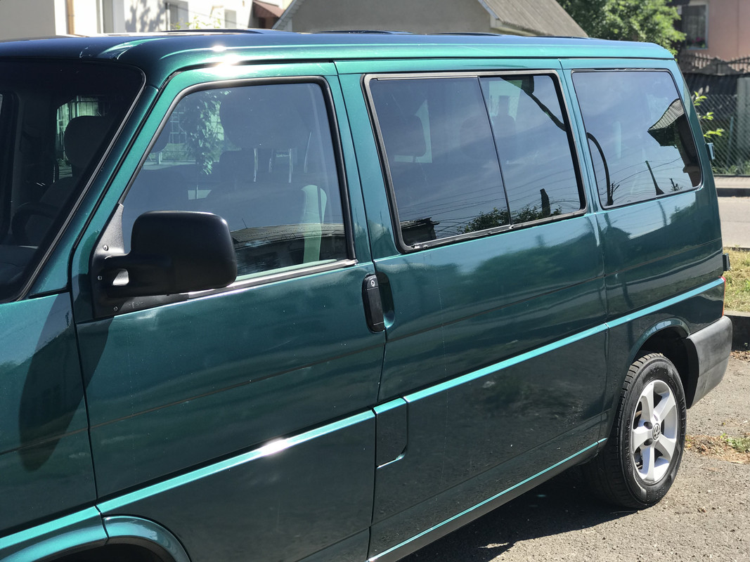 6B7DDDBD-16AC-4CBB-9EB9-38A965692342