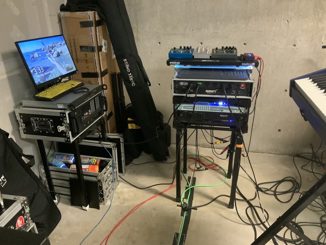 CCC5E4D8-875D-45DB-B068-68BE753BD532