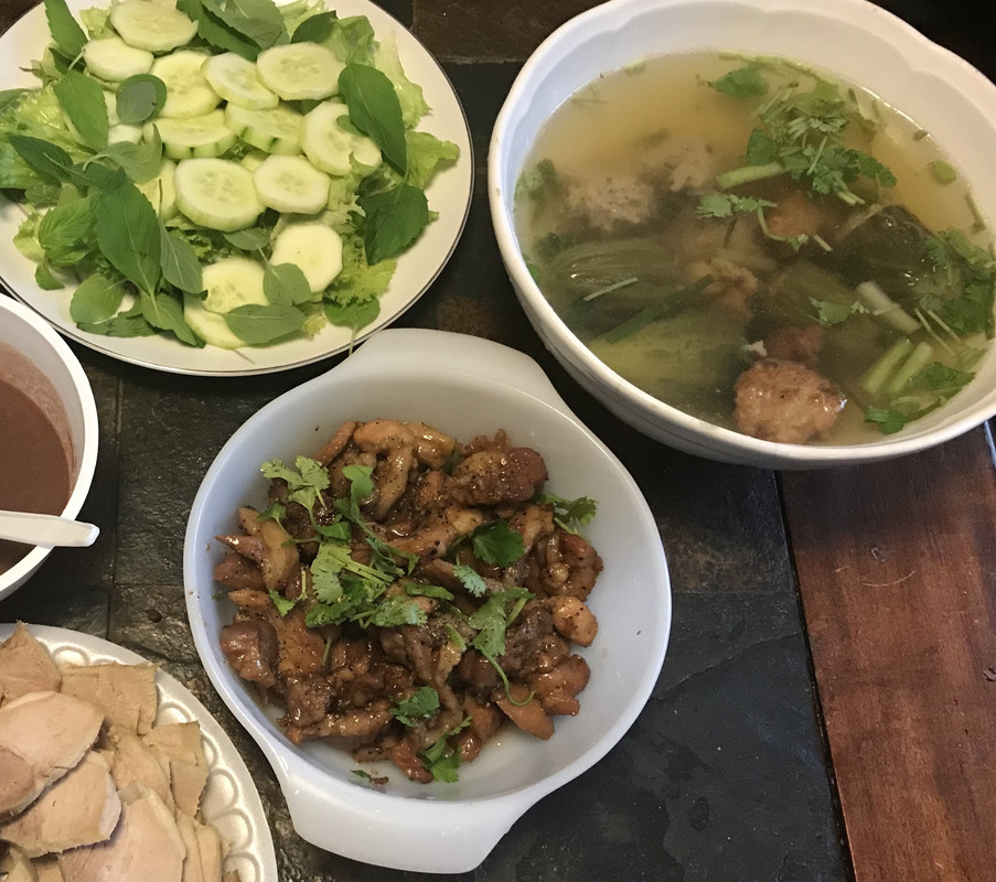 F79B32E8-395A-4384-AF40-A250B8E58483