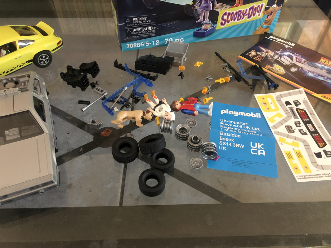 DB589607-3F11-4C8A-87C4-755789CC4BB0